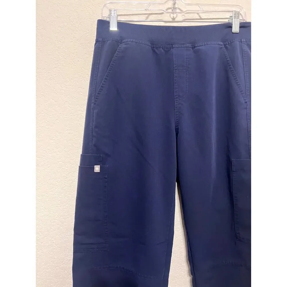 FIGS Axim Cargo Scrub Pants Men's size Medium in Navy